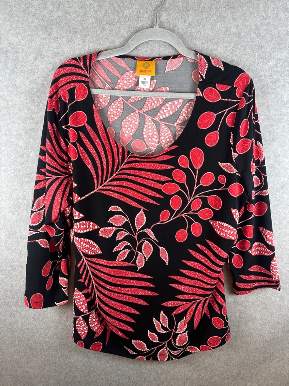 Ruby Rd. Pink Leaf-Print Scoop Neck Top Women's XL